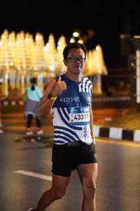 BIB: 195, 43317
                            <button type="button" onclick="openModal(23224753)" class="btn btn-primary btn-sm float-right btn-popup" data-toggle="modal" data-target=".modal-high-quality">
                        <i class="fas fa-shopping-cart"></i> Add to Cart
                    </button>
                                            <button type="button" onclick="isThisMe(23224753, true)" class="btn btn-success btn-sm float-right btn-popup btn-isme hidden" data-toggle="tooltip" data-placement="bottom" title="นี่คือรูปของคุณใช่ไหม คลิกที่นี่เพื่อเอาเข้าอัลบั้ม">
                        <i class="fas fa-plus"></i> Add to album
                    </button>
                    <button type="button" onclick="isThisMe(23224753, false)" class="btn btn-warning btn-sm float-right btn-popup btn-isnotme hidden">
                        <i class="fas fa-ban"></i> Remove from album
                    </button>